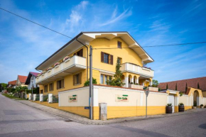  Haus Martin - Schneeberger  Мёрбиш-Ам-Зе